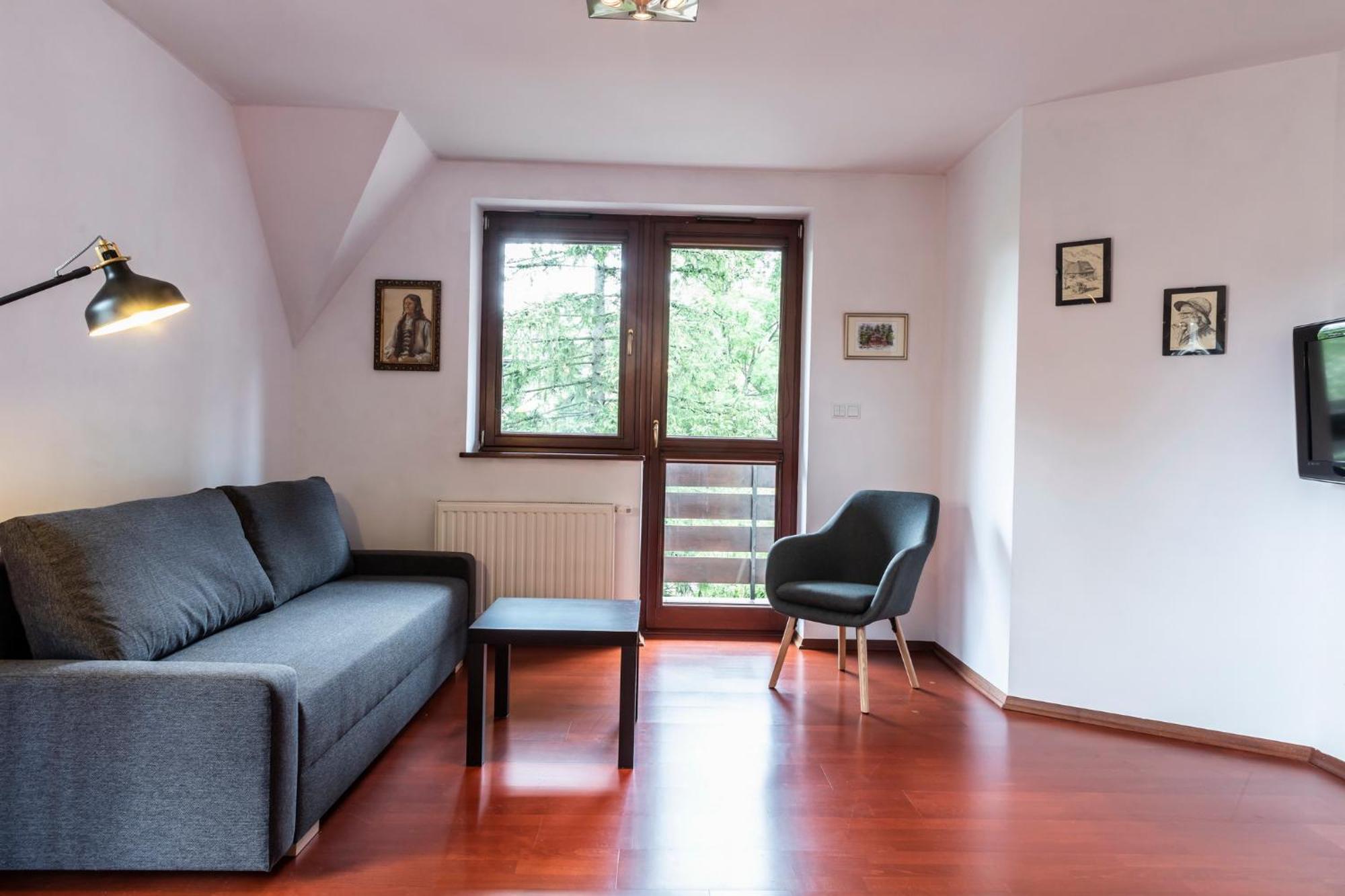 Two-Bedroom Deluxe Apartment Balcony