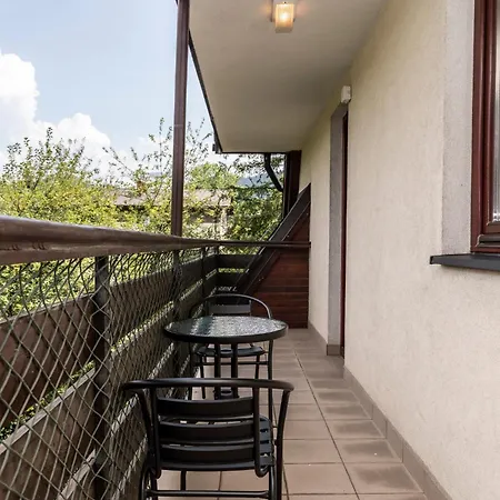 Udanypobyt Apartamenty Na Tetmajera-2